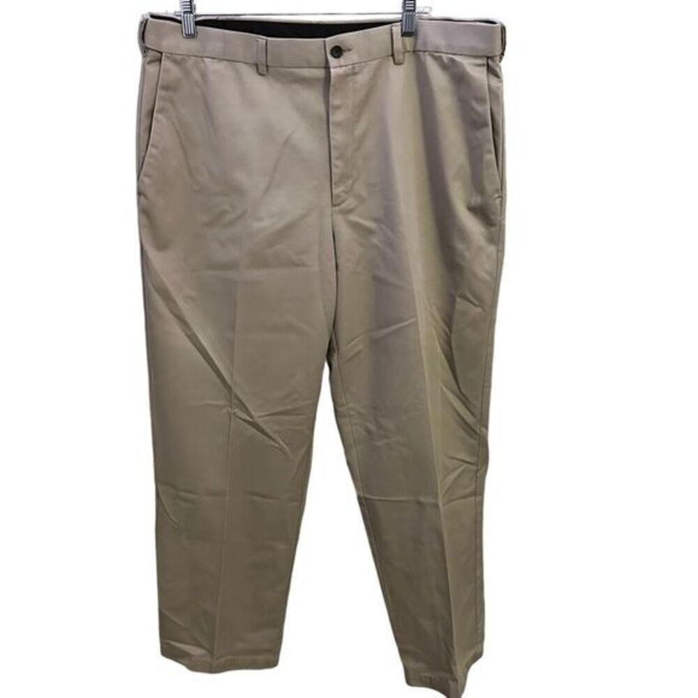 Haggar Pants Mens 38x30 Khaki Style Dress Pants For Work or‎ School Business